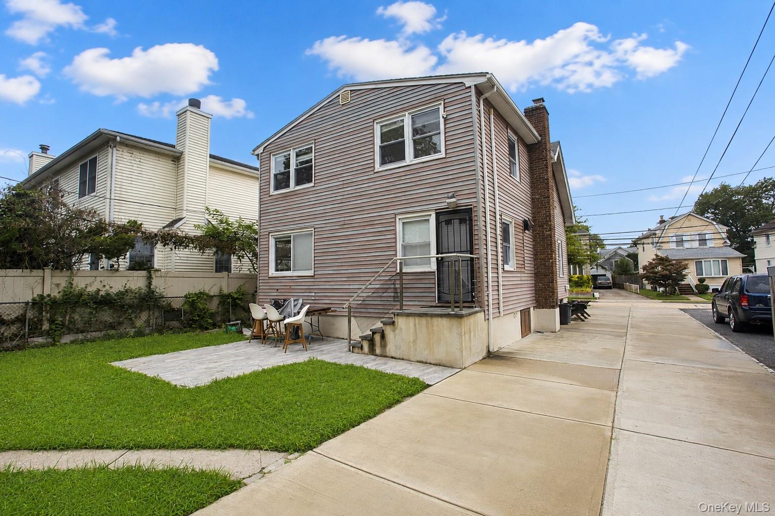 55 Centre Street – For Rent photo 2
