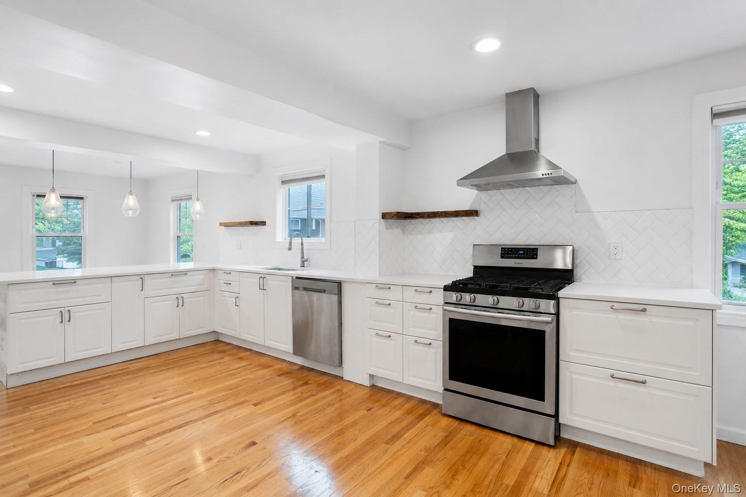 55 Centre Street – For Rent photo 10