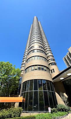 330 E 38th Street, Unit 10C
