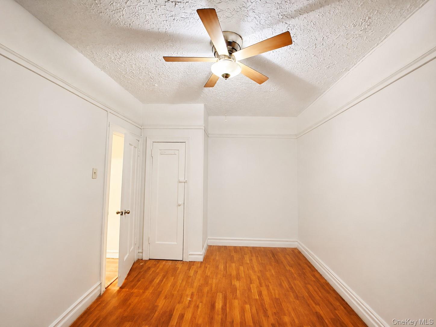 1171 Colgate Avenue – For Sale photo 17