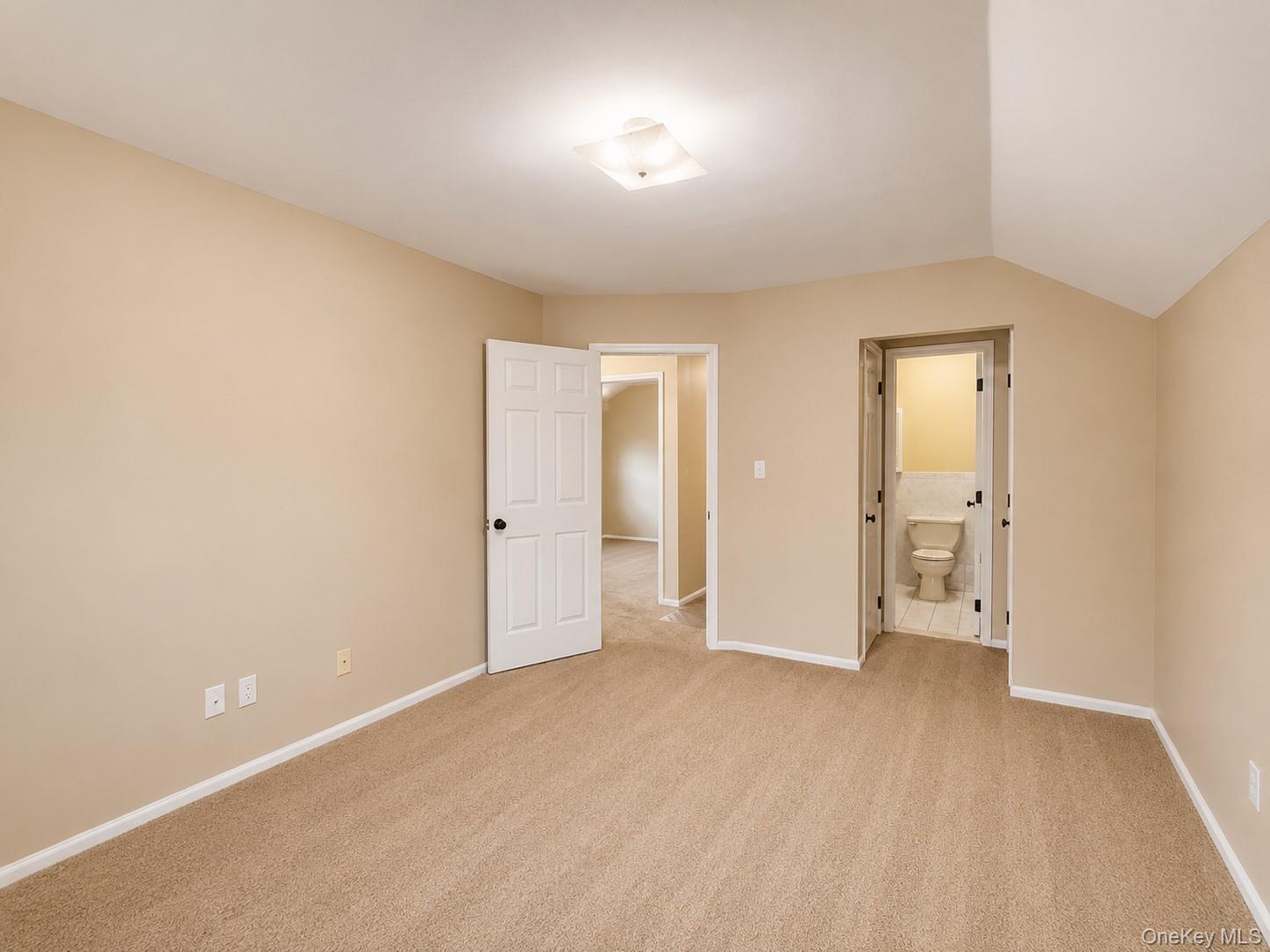 2357 Demeyer Street – For Sale photo 16