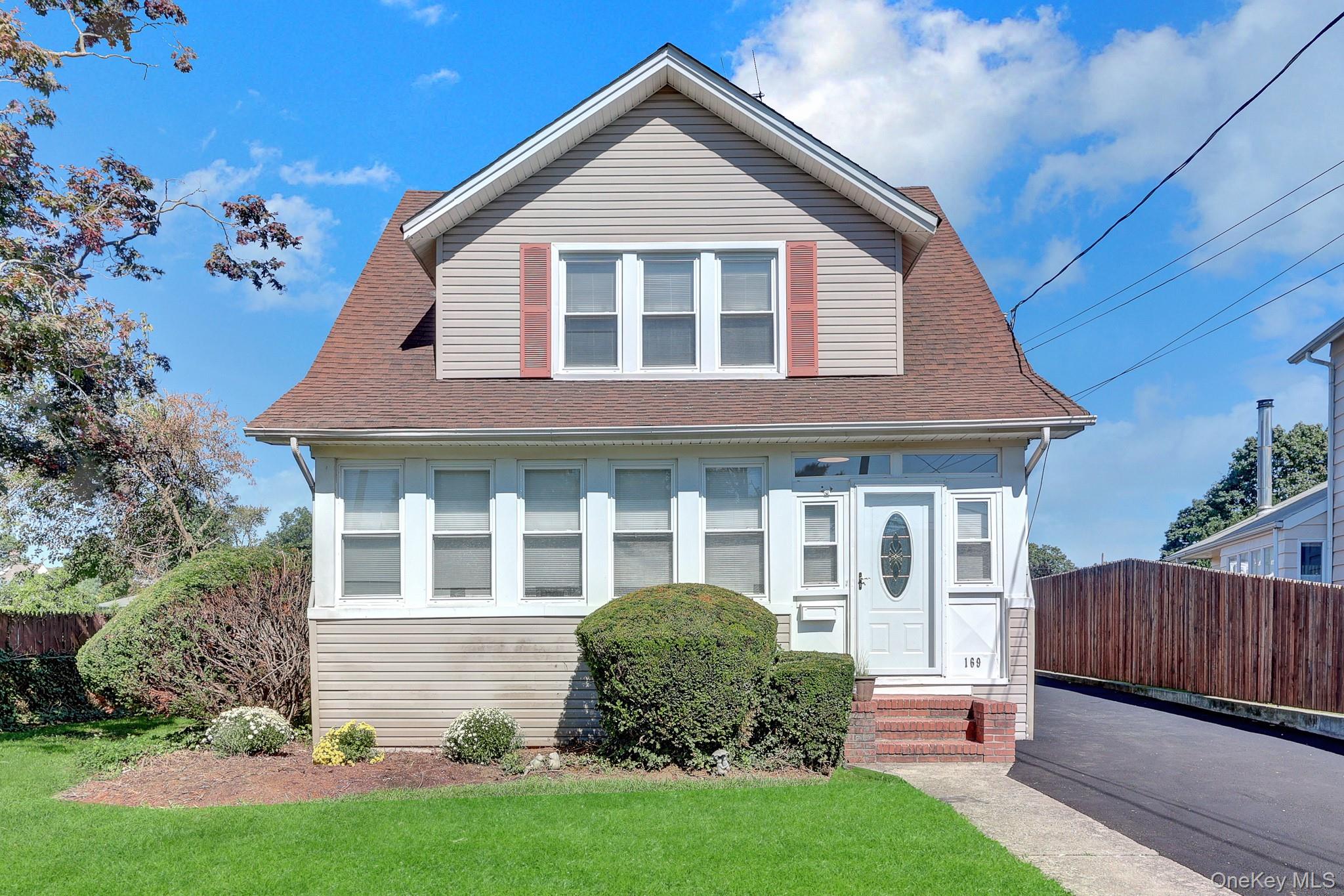 169 Butler Street – For Sale