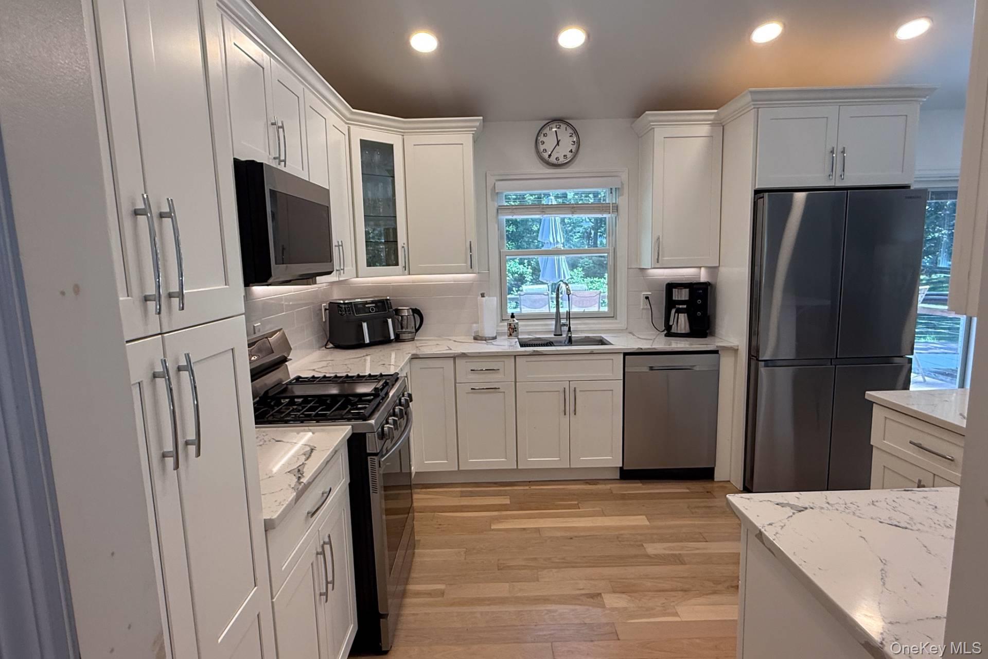 52 Walker Avenue – For Rent photo 7