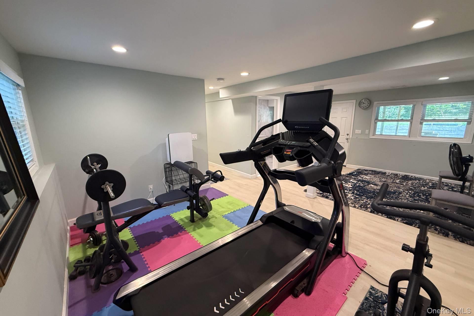 52 Walker Avenue – For Rent photo 14