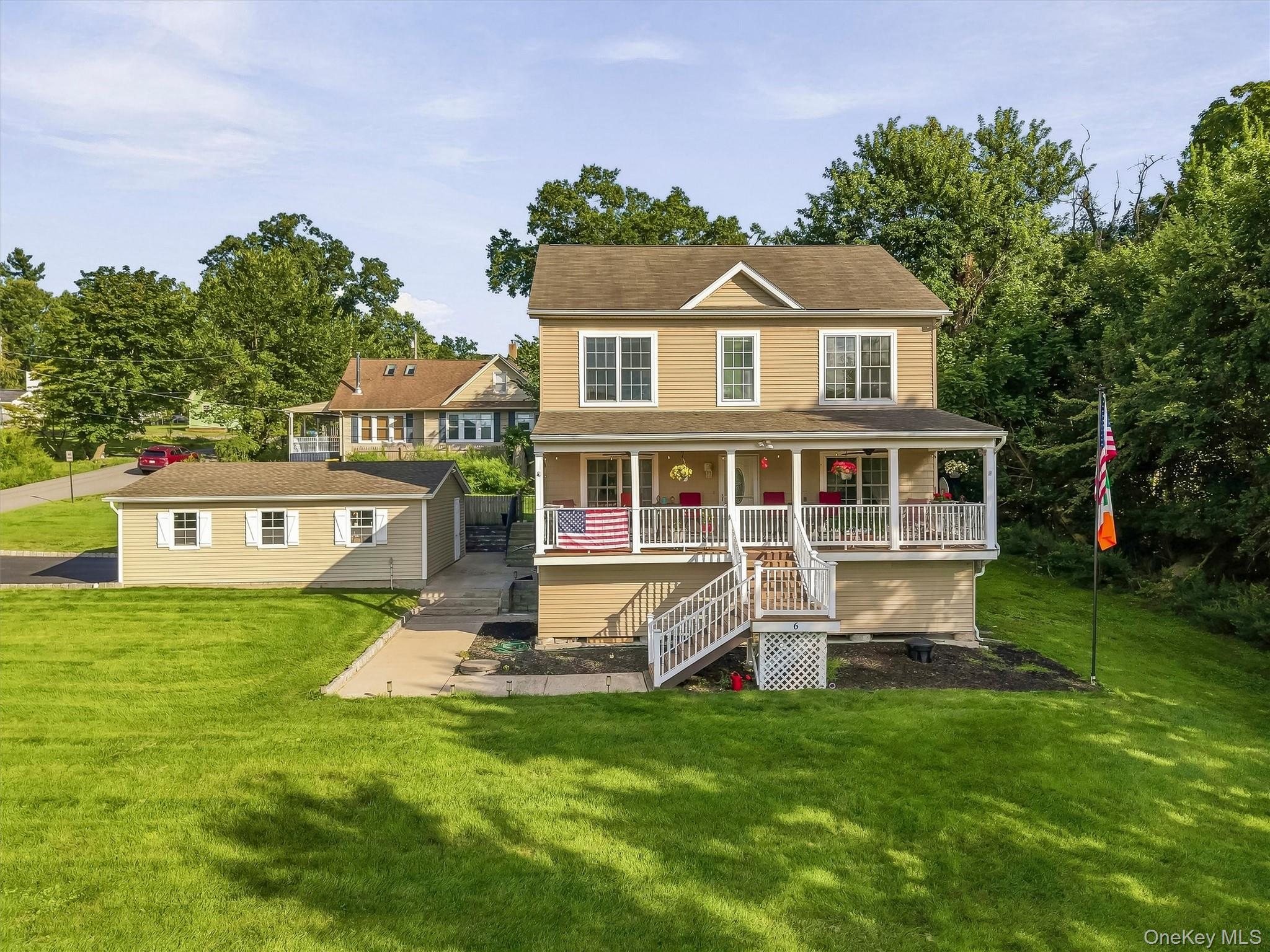 6 E Shore Road – For Sale