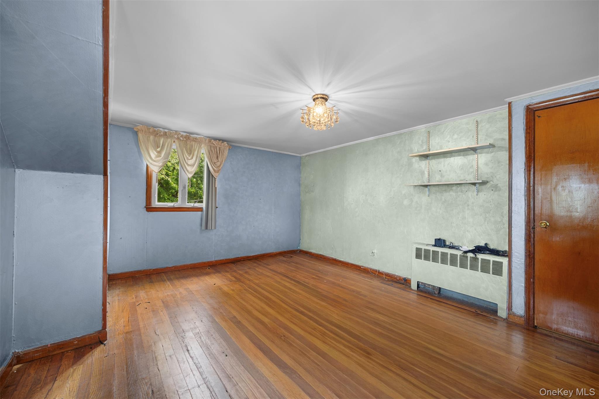 868 Spring Avenue – For Sale photo 37