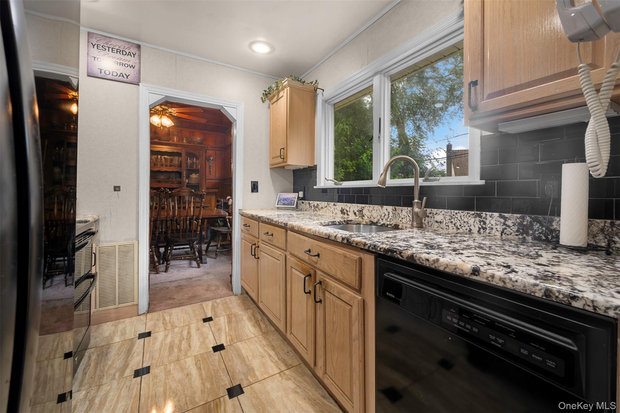 868 Spring Avenue – For Sale photo 22