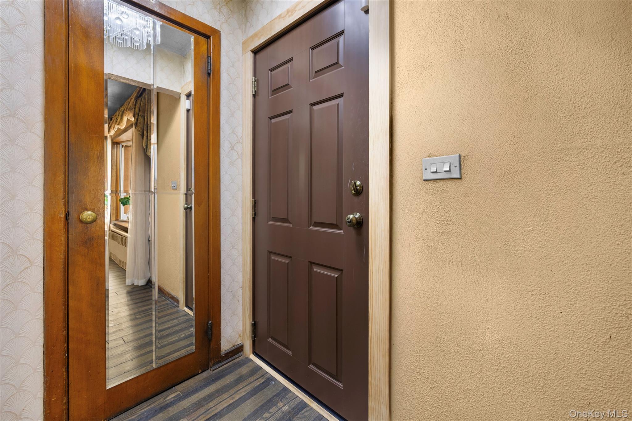 868 Spring Avenue – For Sale photo 7