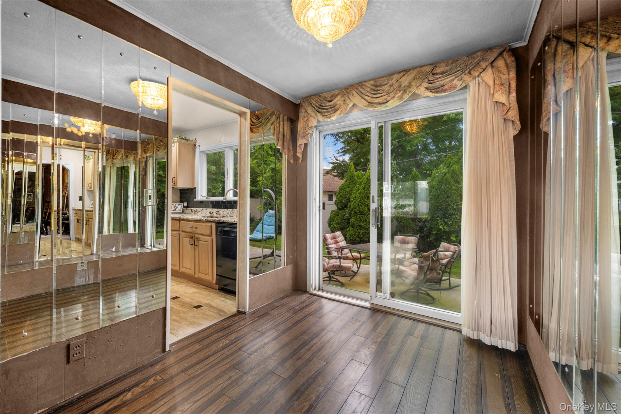 868 Spring Avenue – For Sale photo 14