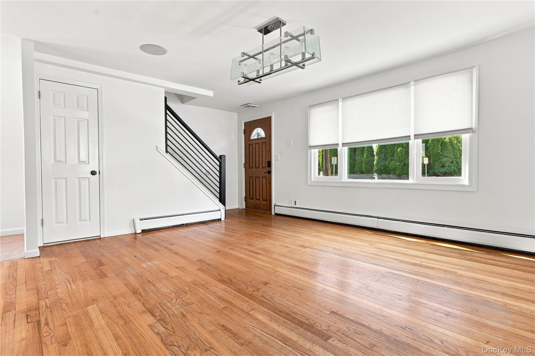 8 Loran Court – For Sale photo 5
