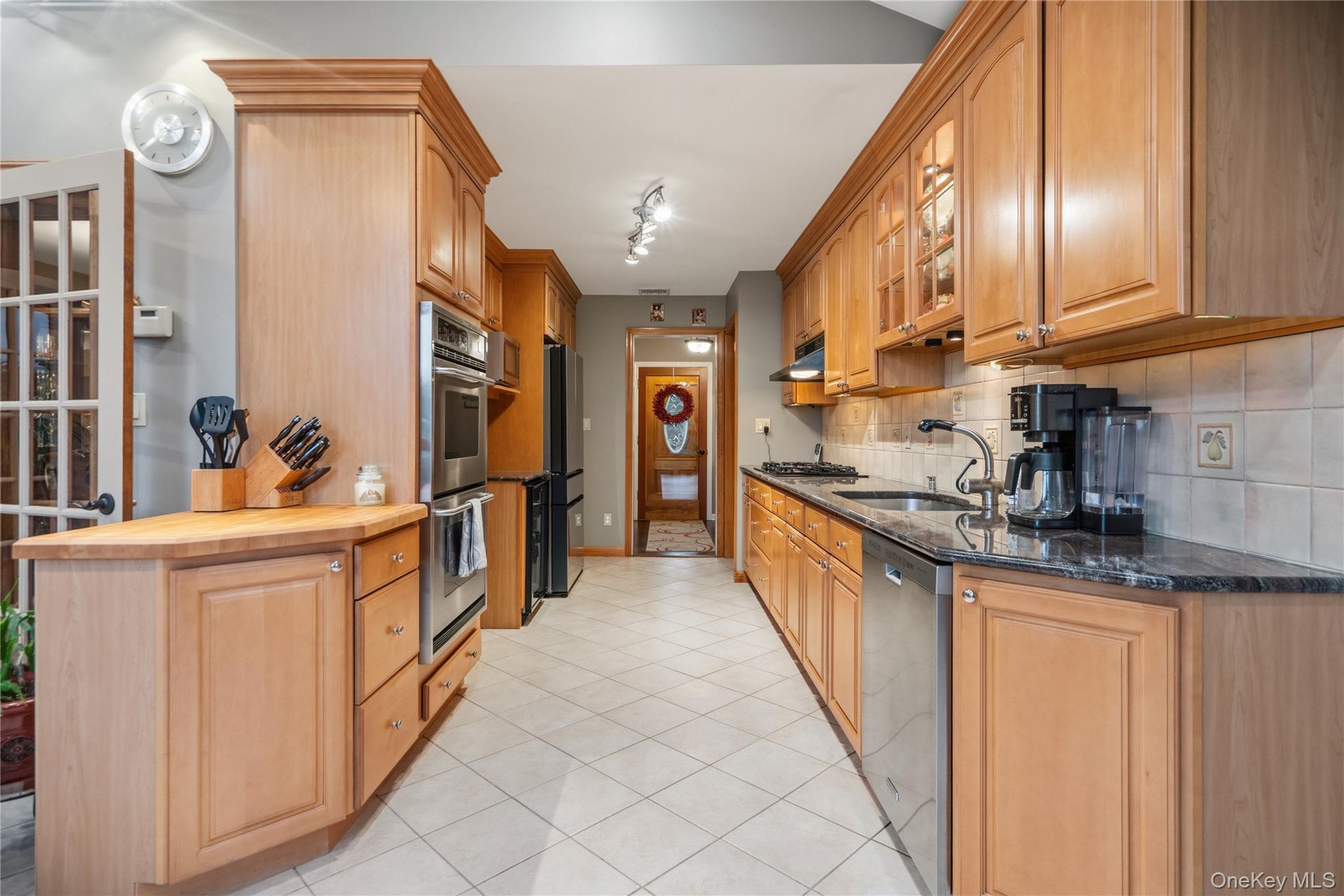 118 Chester Avenue – For Sale photo 22