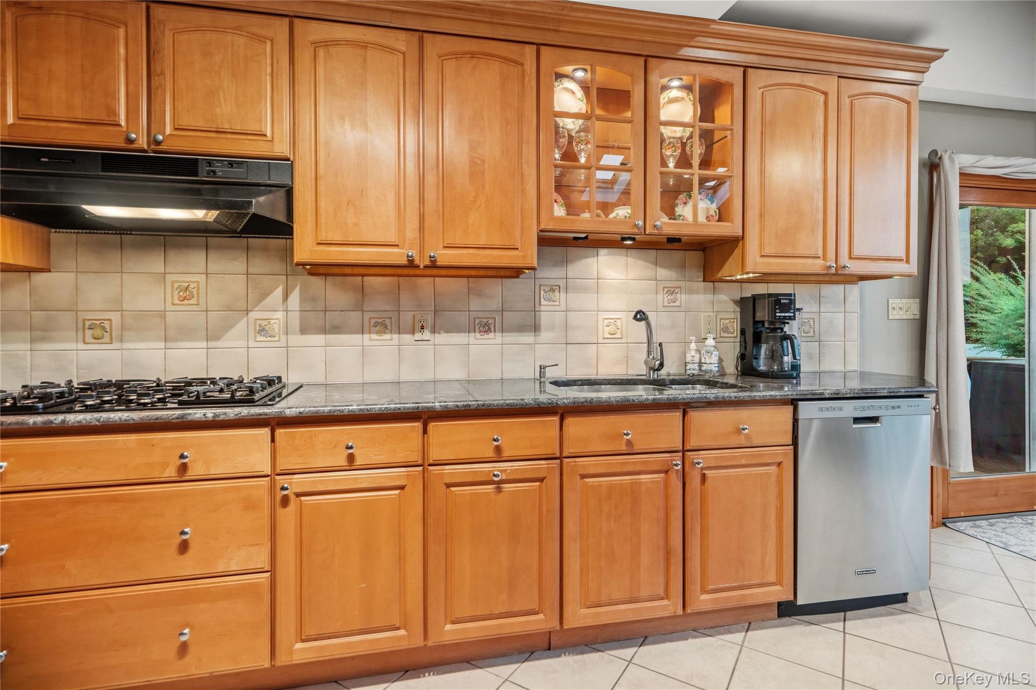 118 Chester Avenue – For Sale photo 26