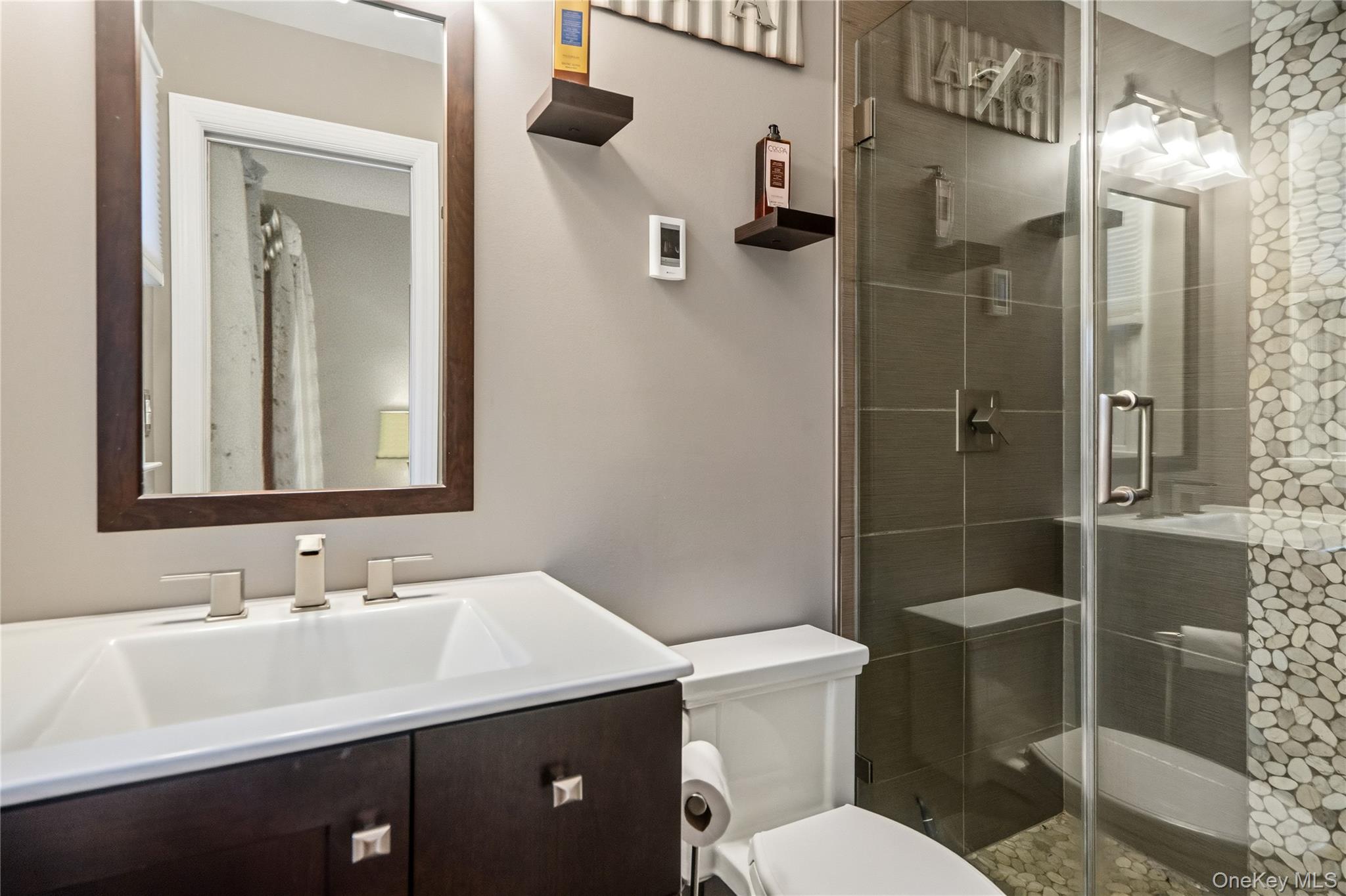 118 Chester Avenue – For Sale photo 37