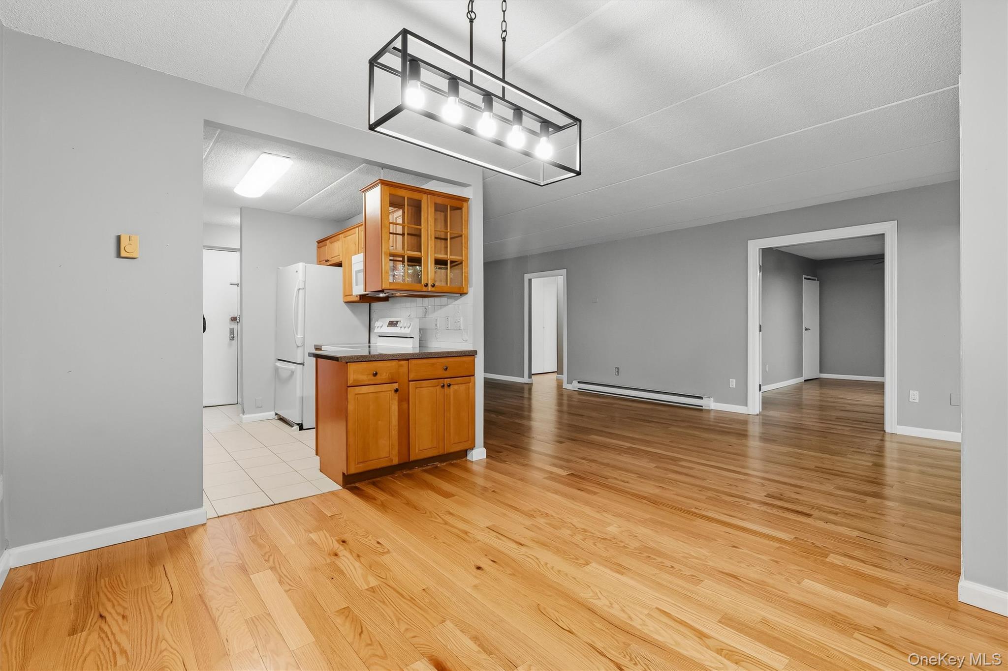 130 Colonial Parkway, Unit 3L photo 19