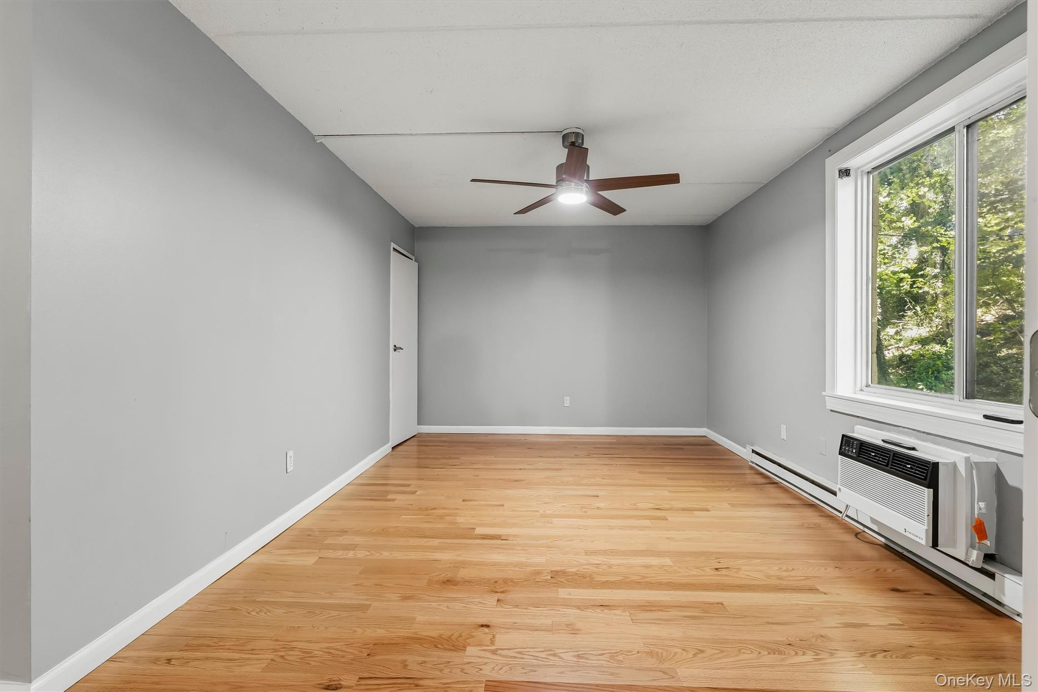 130 Colonial Parkway, Unit 3L photo 20