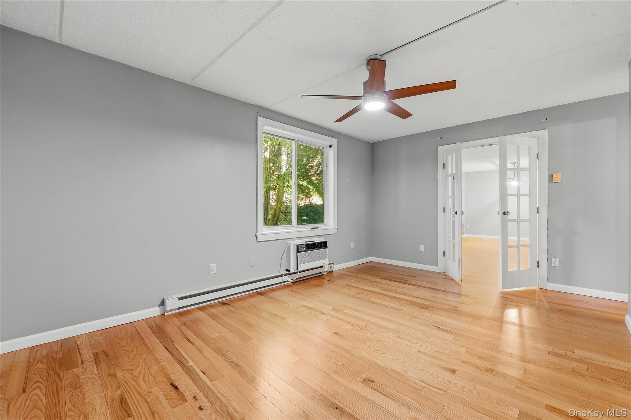 130 Colonial Parkway, Unit 3L photo 21