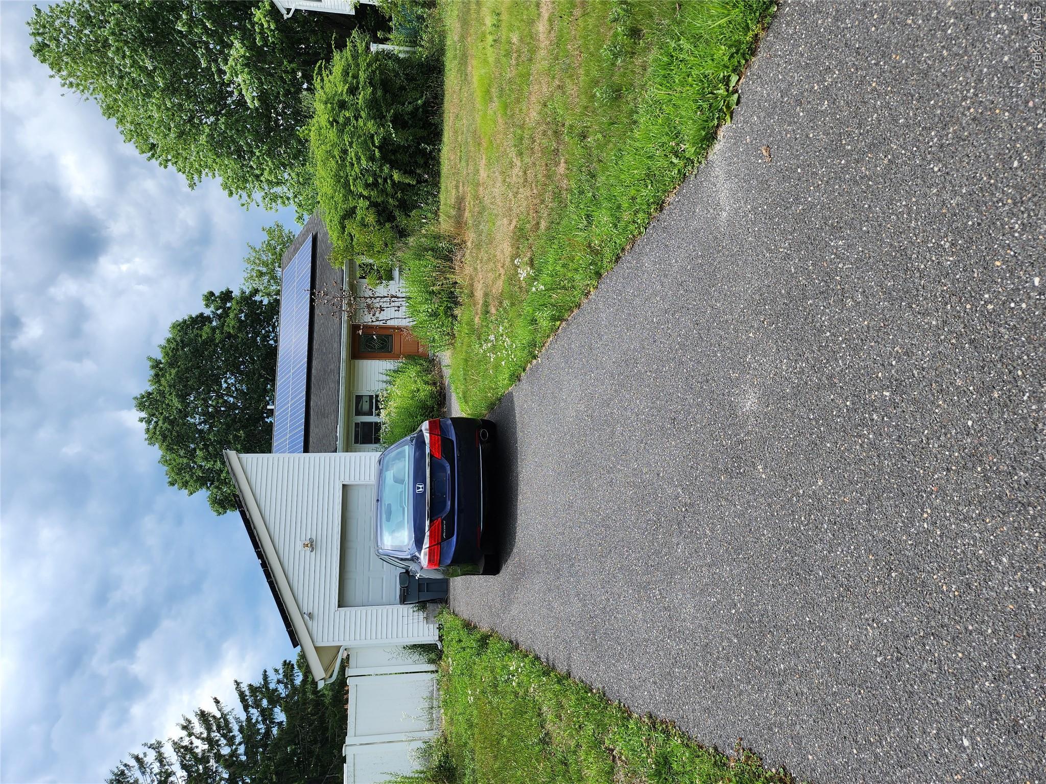 26 Narragansett Avenue – For Sale