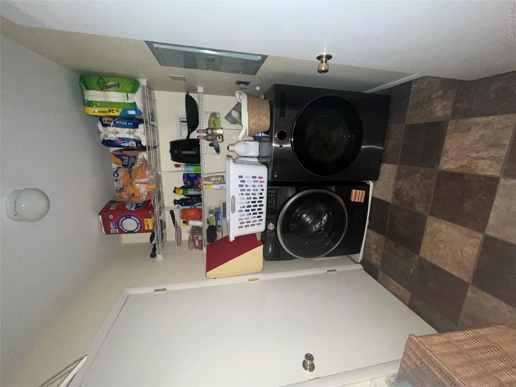 18 Deer Ct Drive, Unit Building 1 photo 15