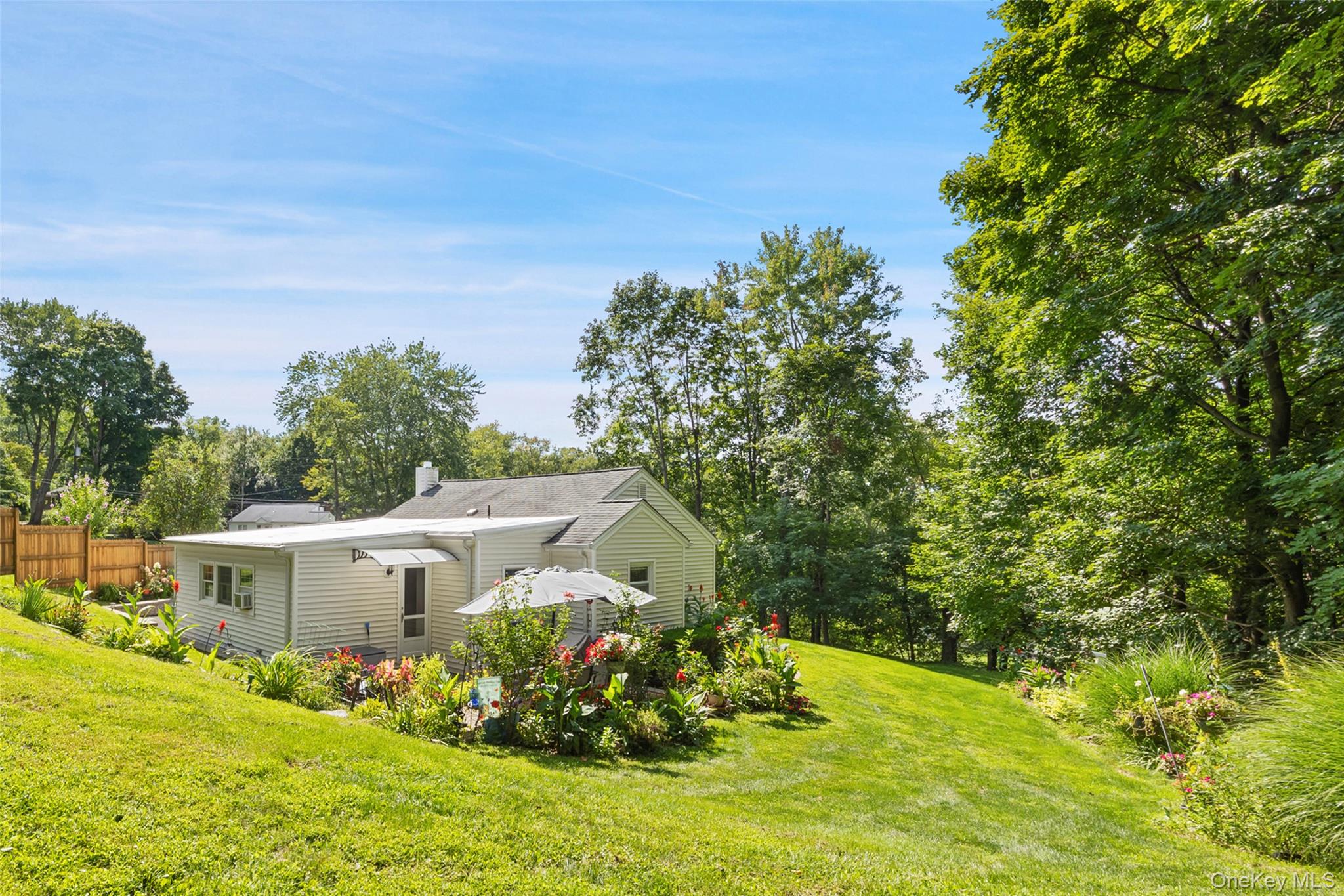 1 Mountain View Road – For Sale photo 3