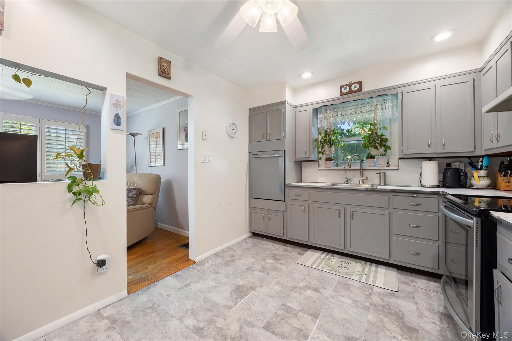 1 Mountain View Road – For Sale photo 10