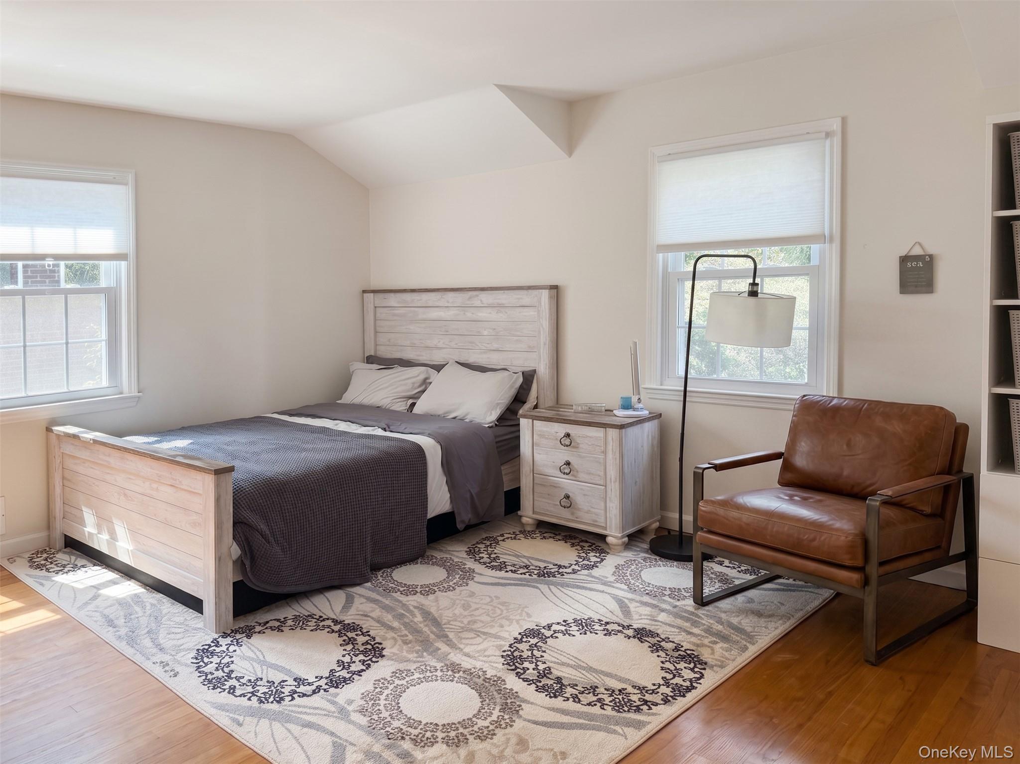 10 Forest Lane – For Rent photo 14