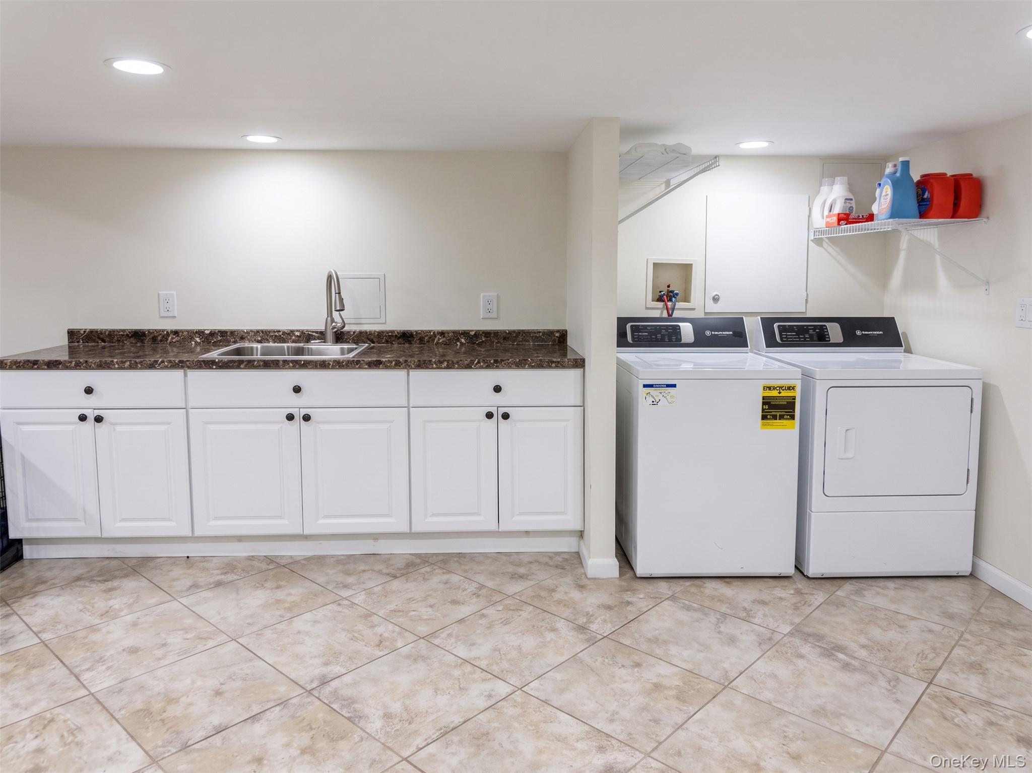 10 Forest Lane – For Rent photo 17