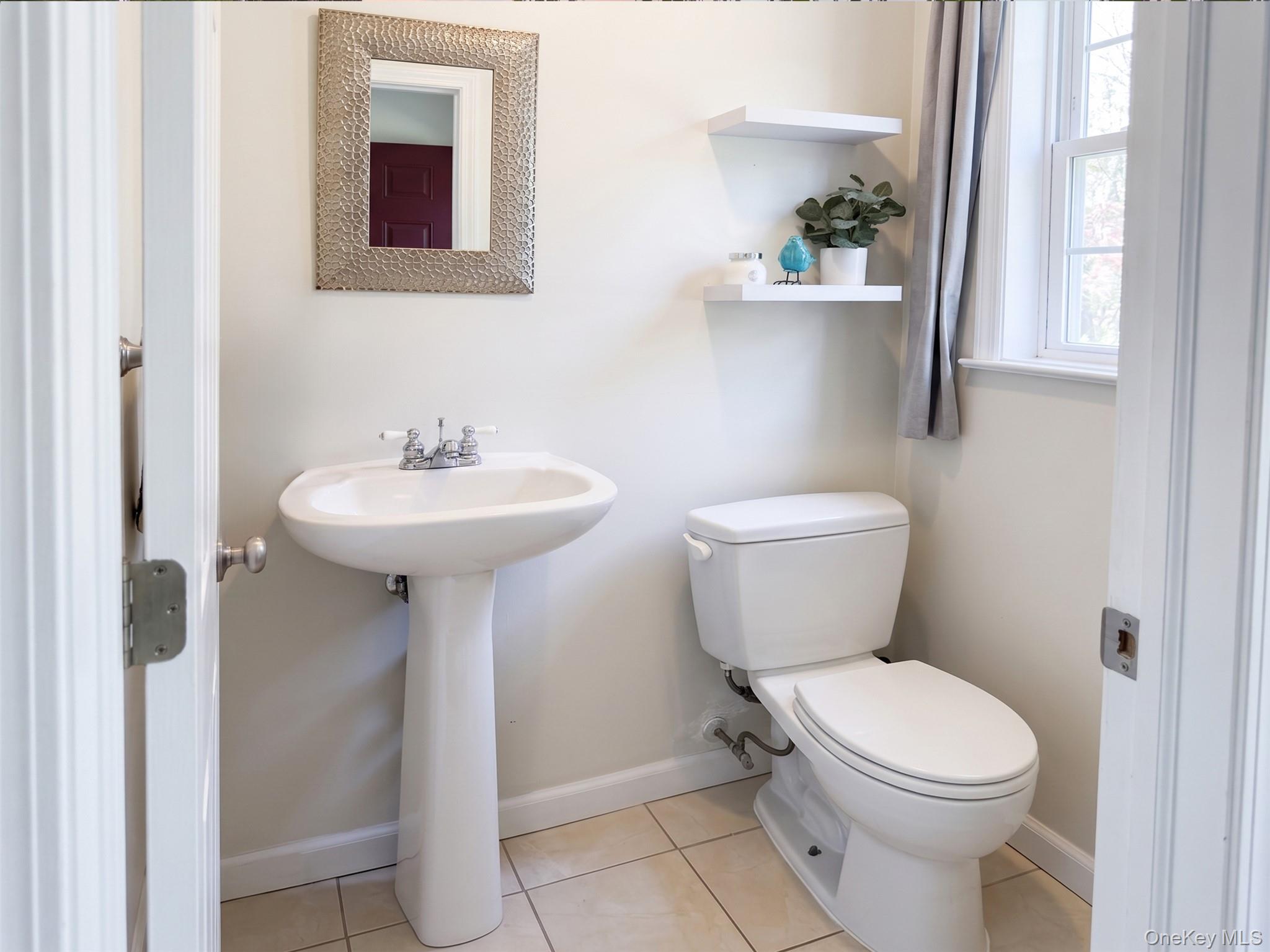 10 Forest Lane – For Rent photo 9