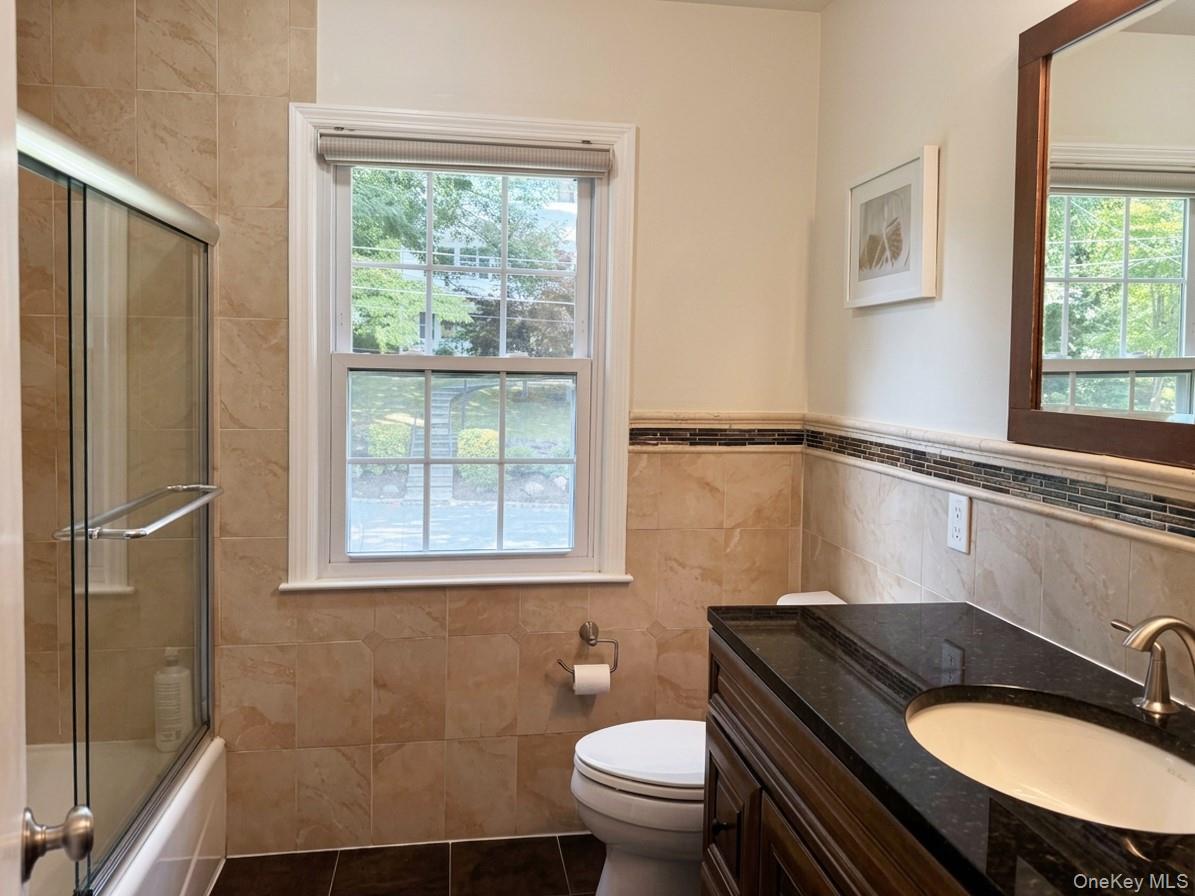 10 Forest Lane – For Rent photo 15