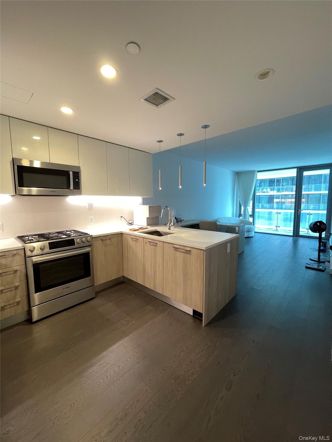 131-05 40th Road, Unit 15M photo 11