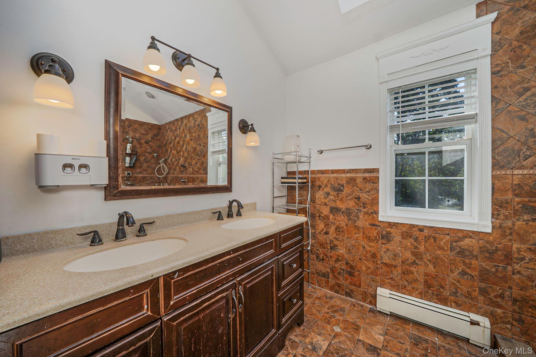 3 Embassy Road – For Rent photo 21