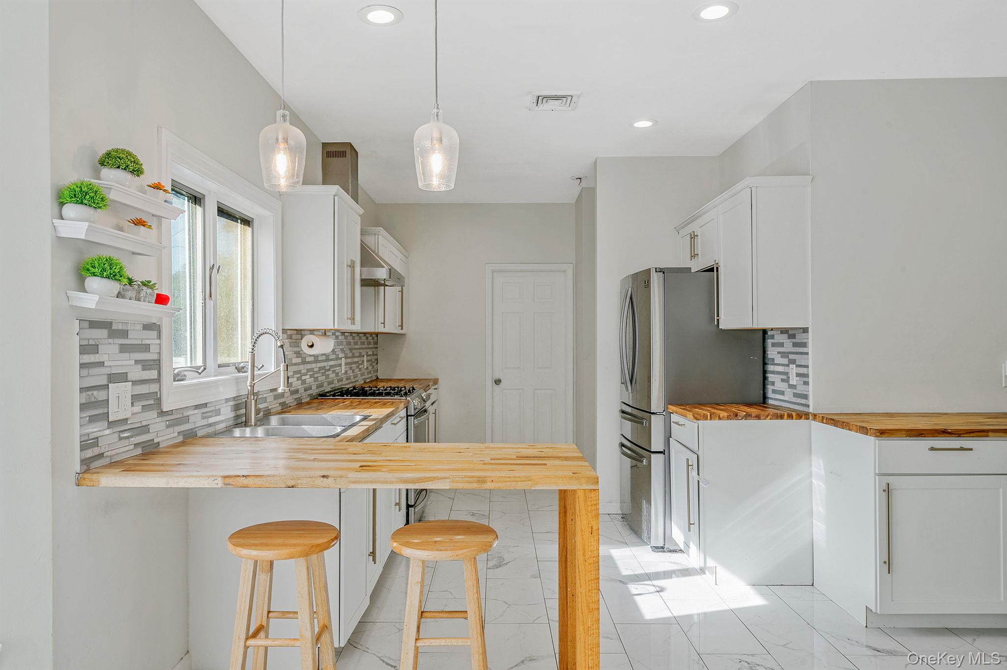 3 Embassy Road – For Rent photo 10