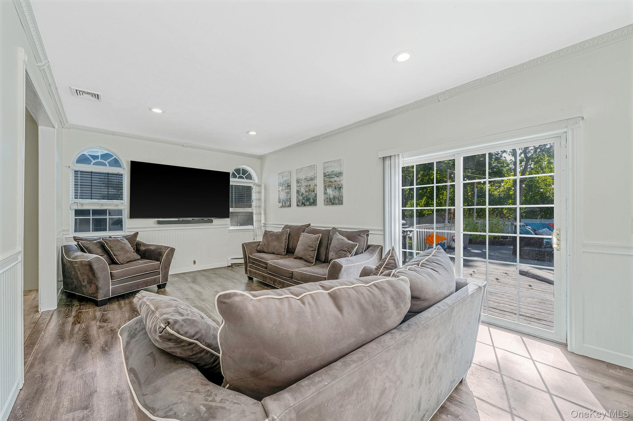 3 Embassy Road – For Rent photo 8