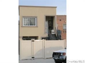 10329 Woodhaven Boulevard, Unit 2nd Floor