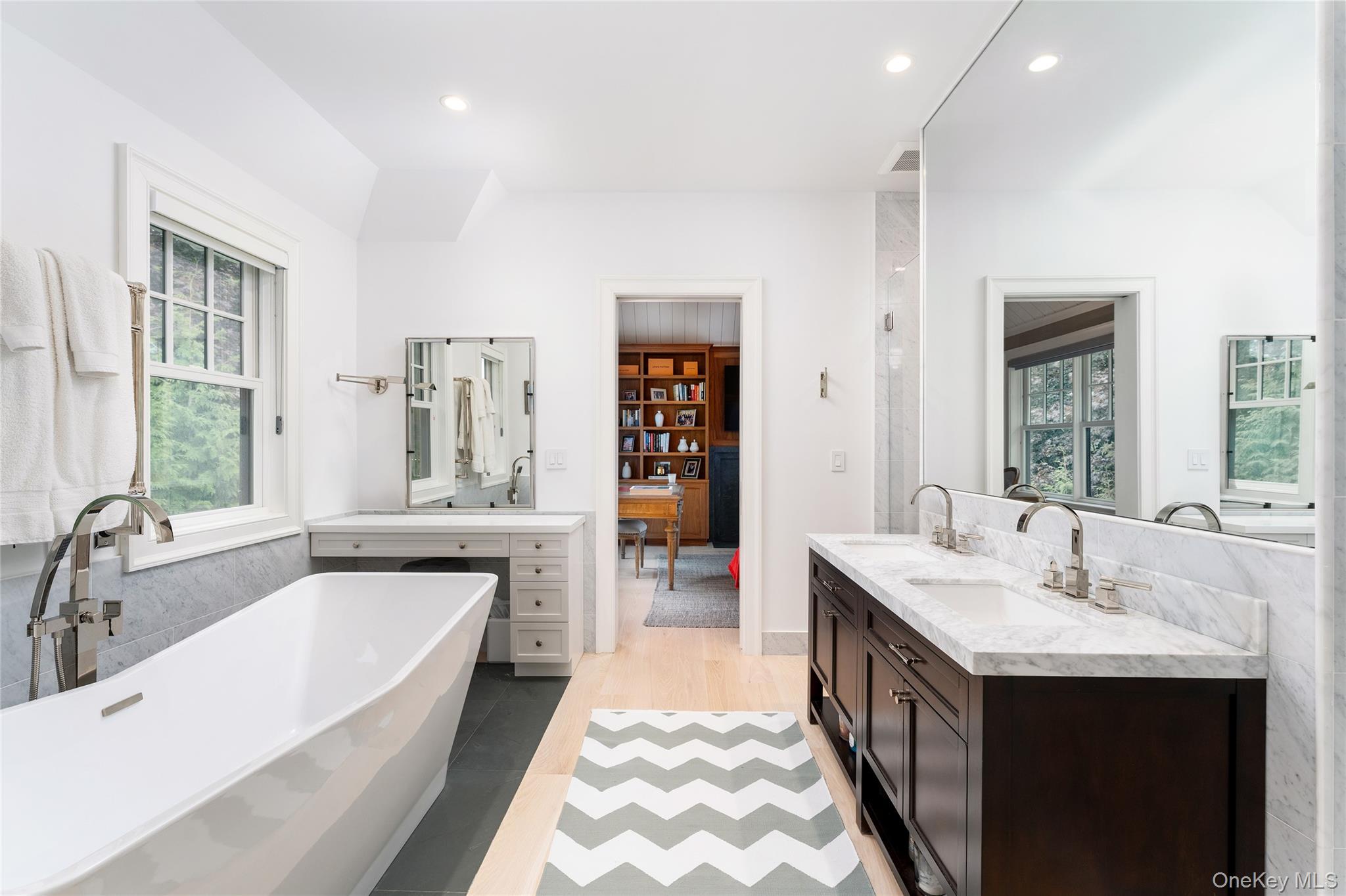 65 Middle Pond Road, Unit Missapogue photo 21