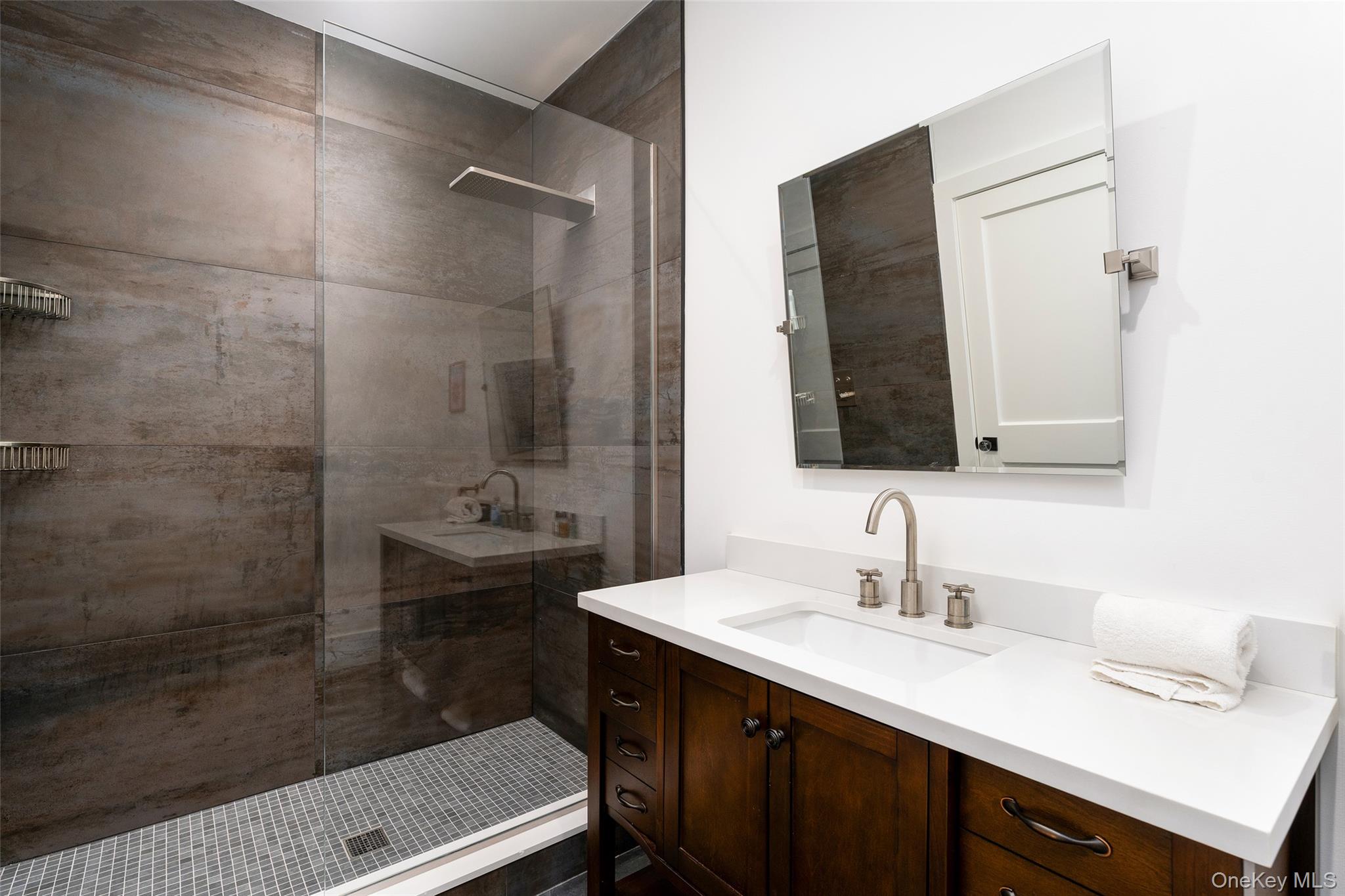 65 Middle Pond Road, Unit Missapogue photo 44