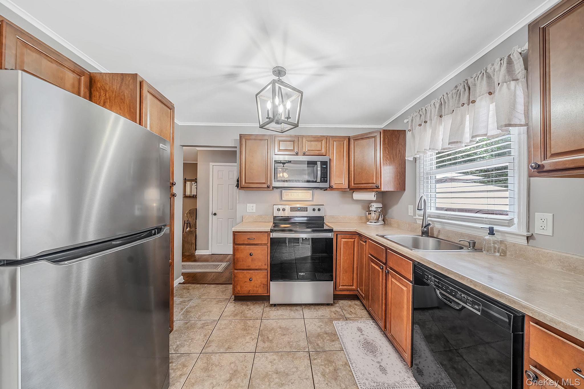 24 Alma Avenue – For Sale photo 8