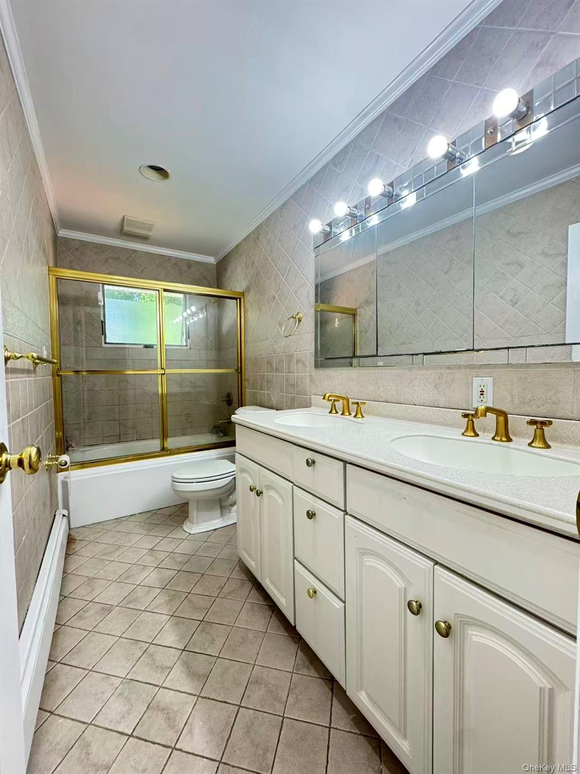 7 5th Place – For Sale photo 15