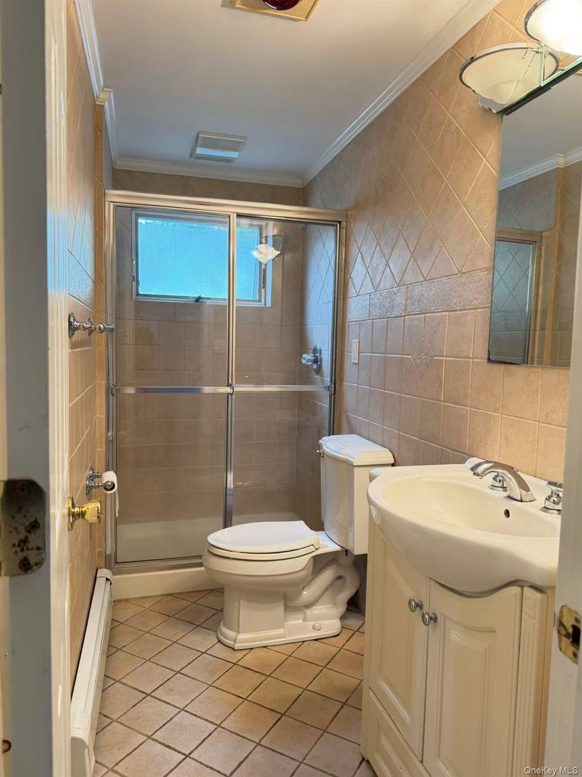 7 5th Place – For Sale photo 11