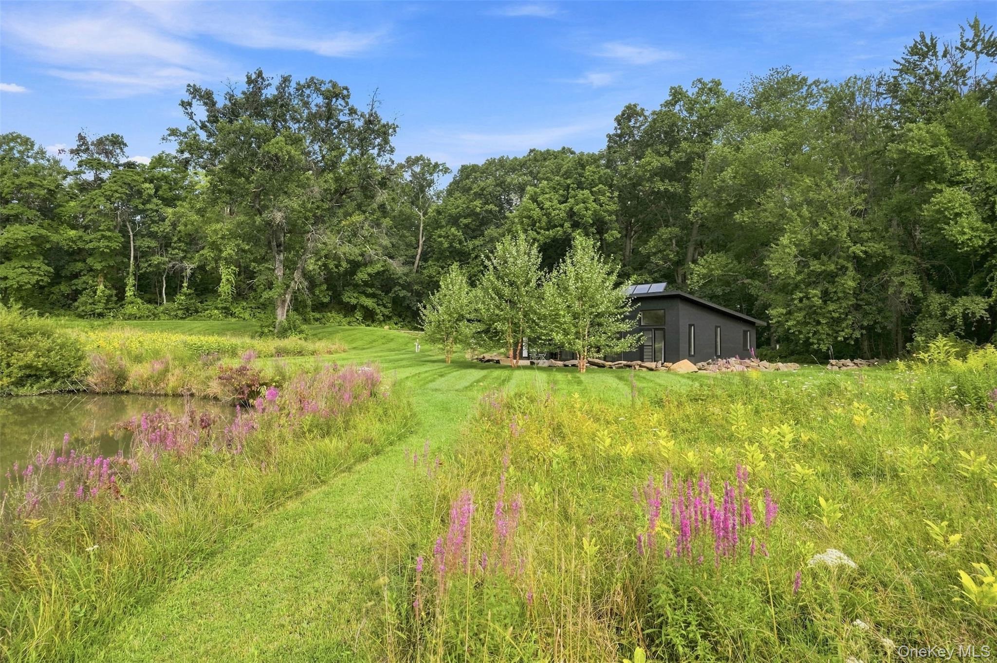 24 Silver Lane – For Sale photo 22