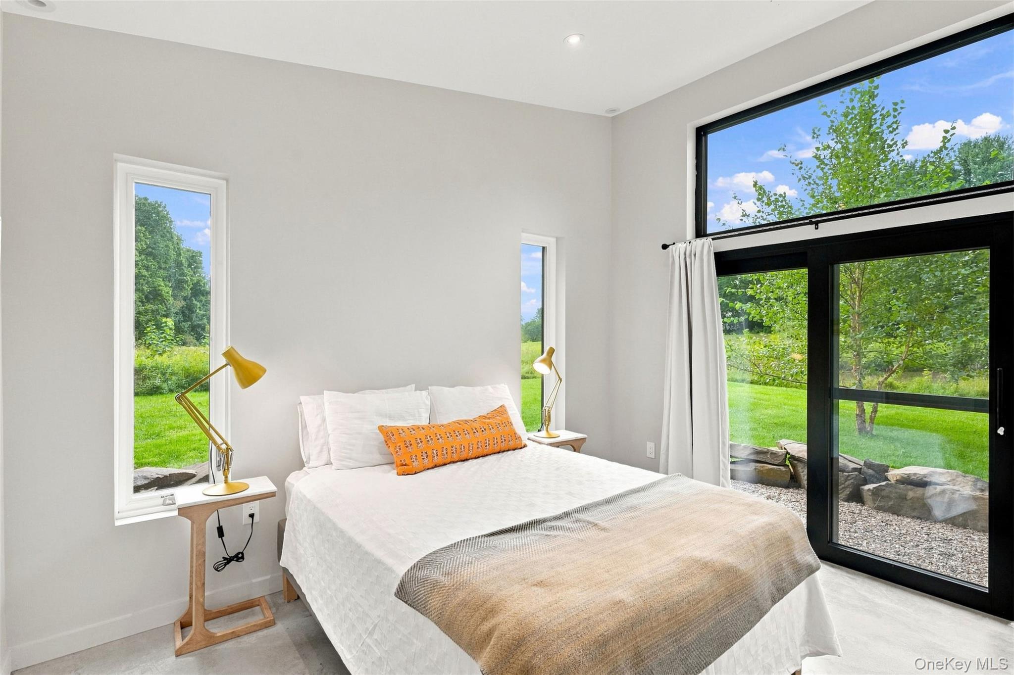 24 Silver Lane – For Sale photo 11