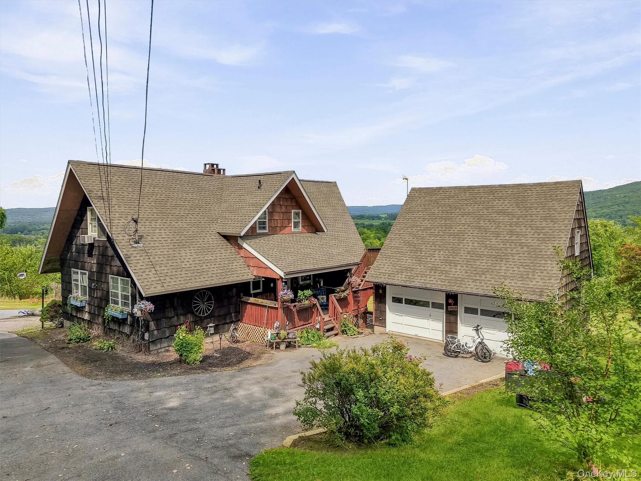 123 Stagecoach Pass – For Sale photo 2