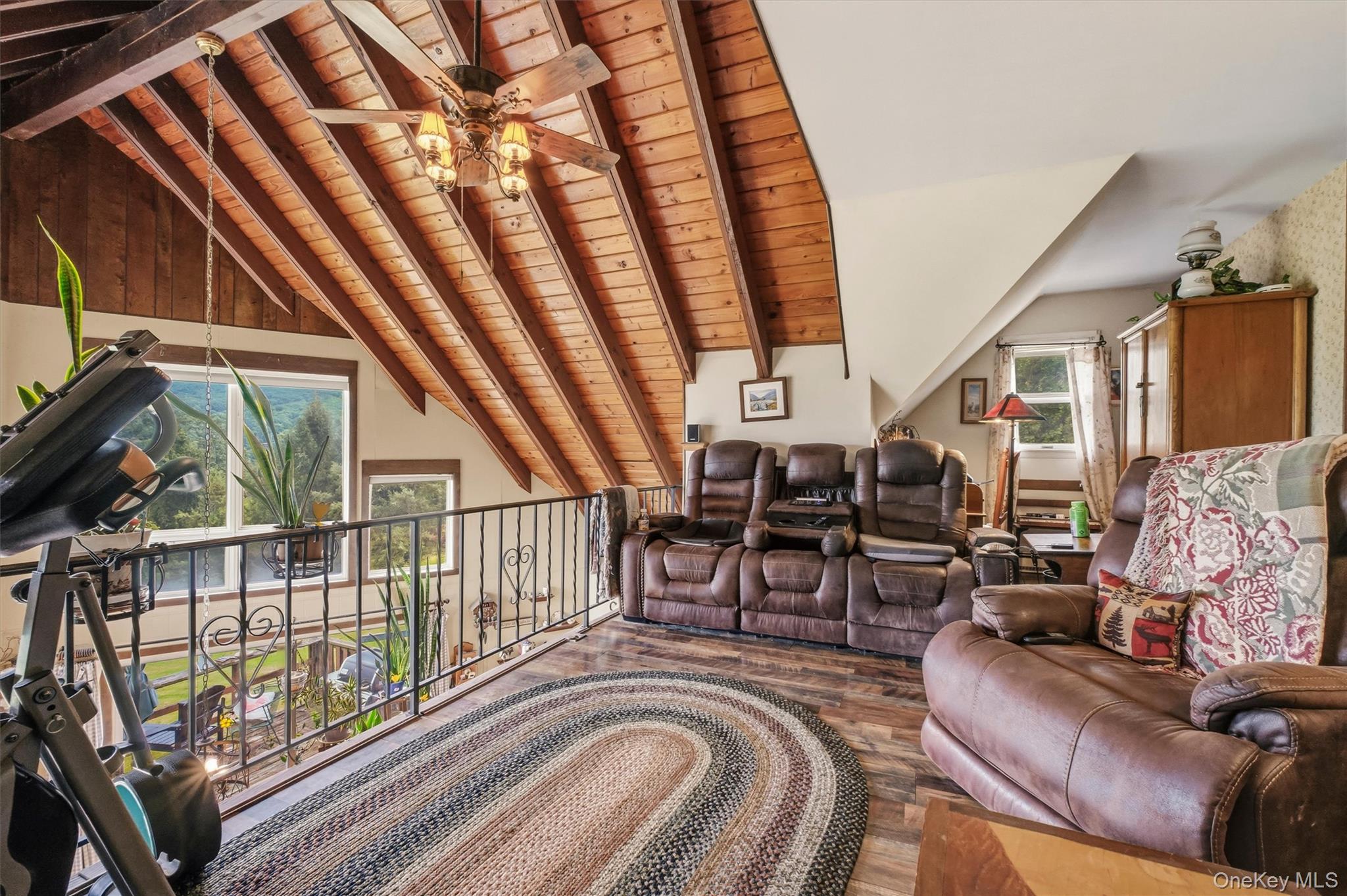123 Stagecoach Pass – For Sale photo 25