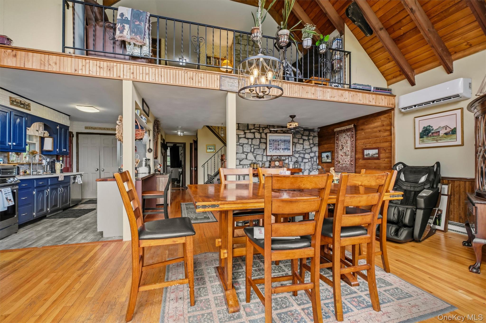123 Stagecoach Pass – For Sale photo 10