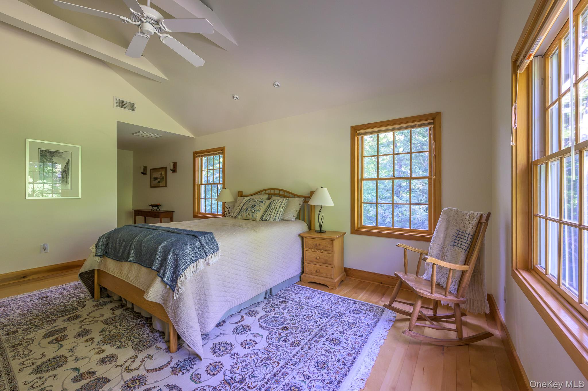 219 Roche Drive – For Sale photo 18