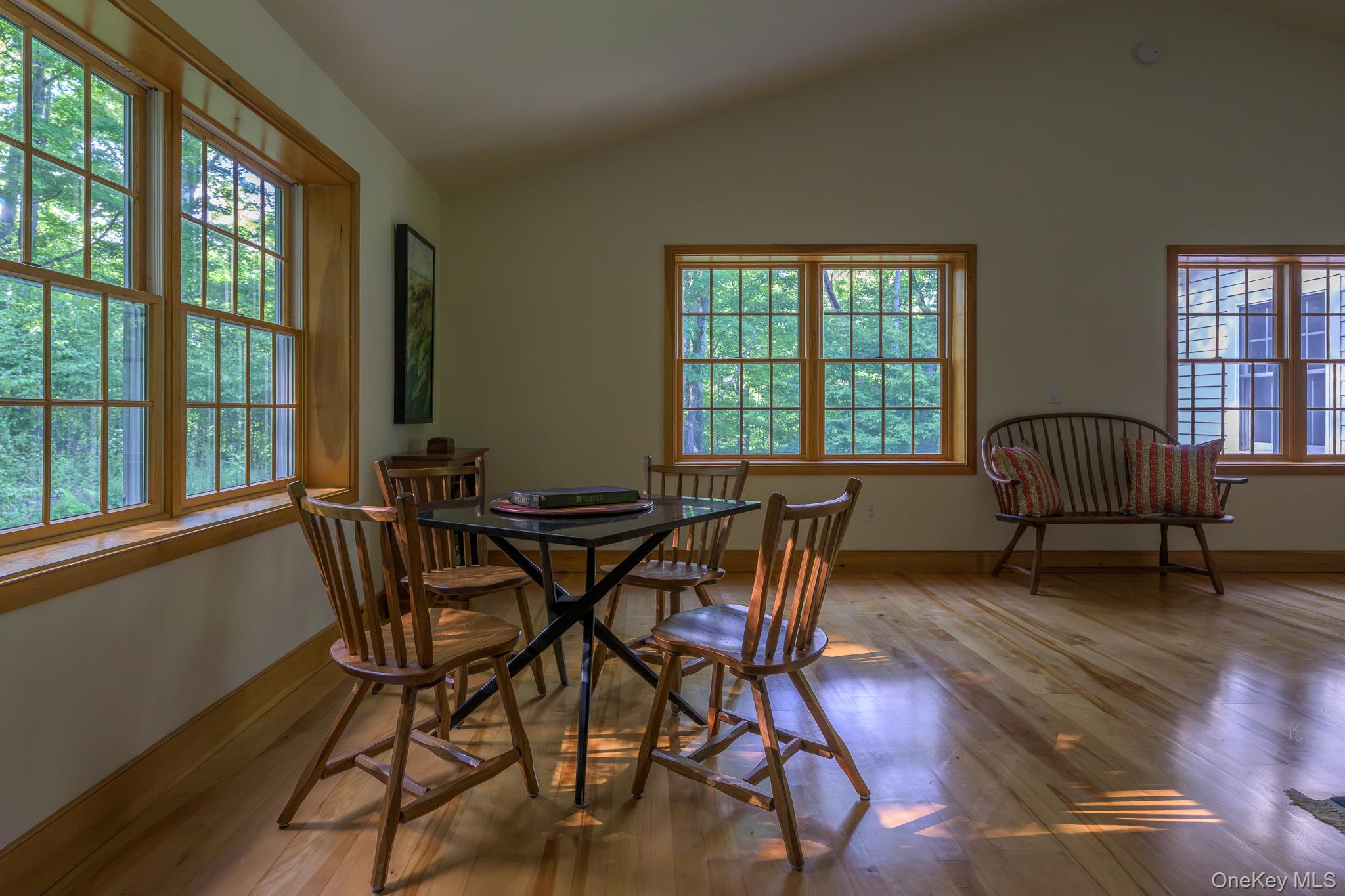 219 Roche Drive – For Sale photo 17