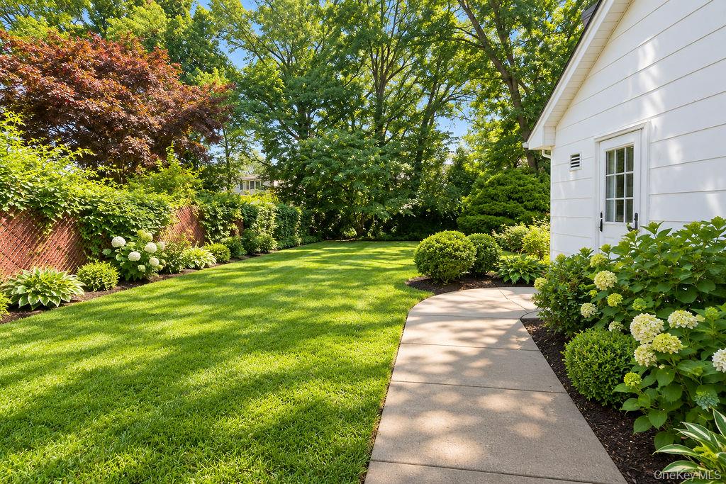 25 Dellmarie Lane – For Sale photo 36