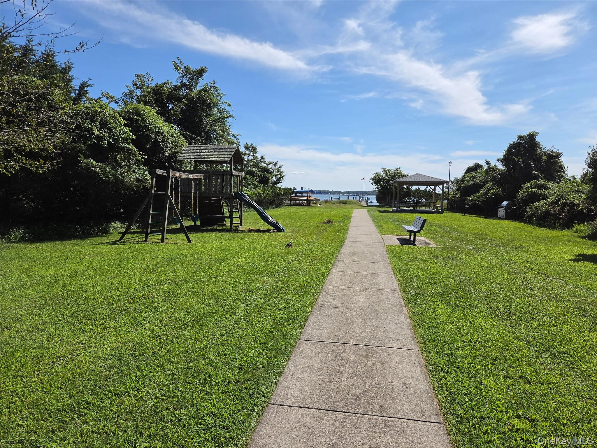 280 Marina Lane – For Sale photo 8