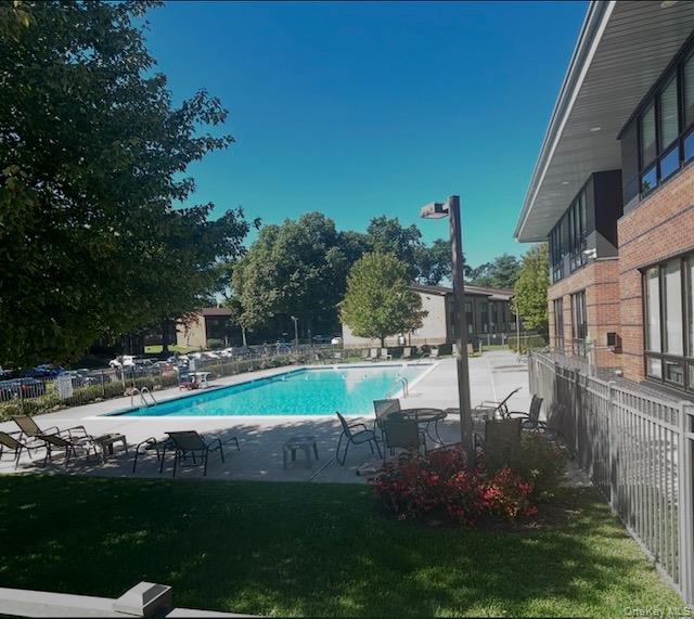 16 Brevoort Drive, Unit 2D photo 15