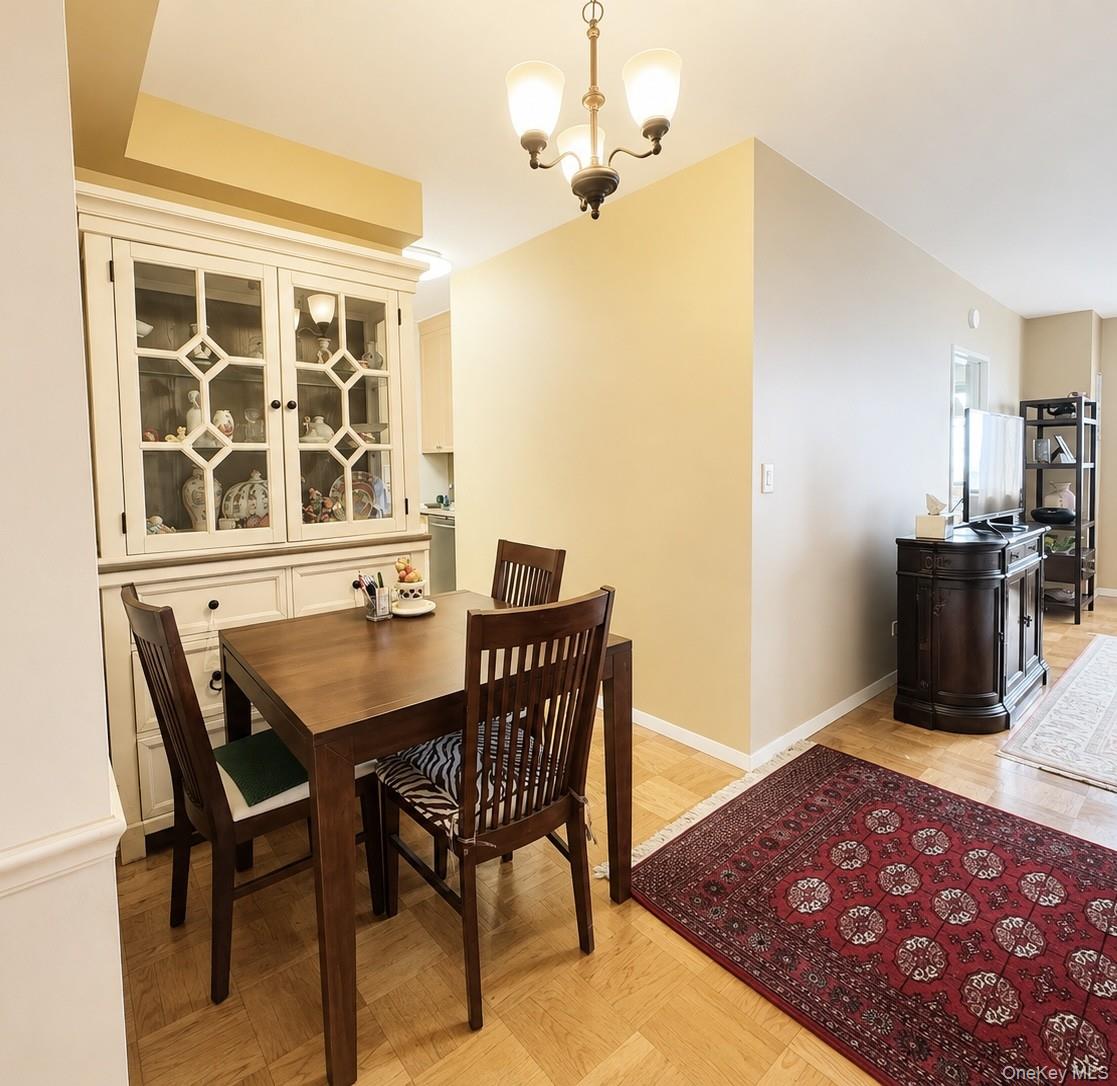 27110 Grand Central Parkway, Unit 15Q photo 2