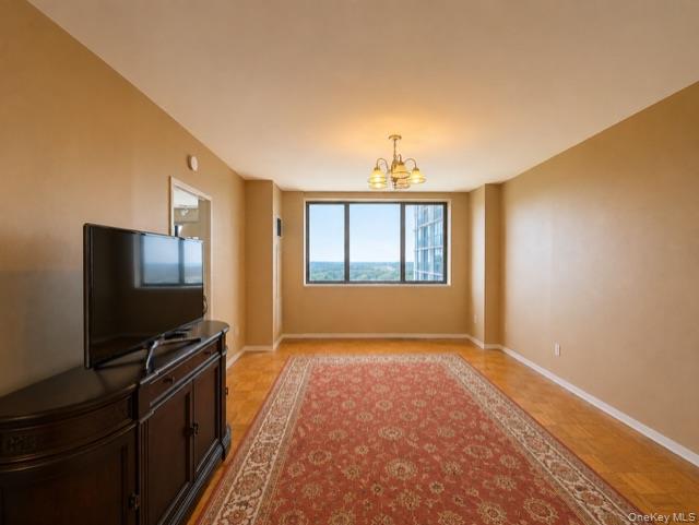 27110 Grand Central Parkway, Unit 15Q photo 5